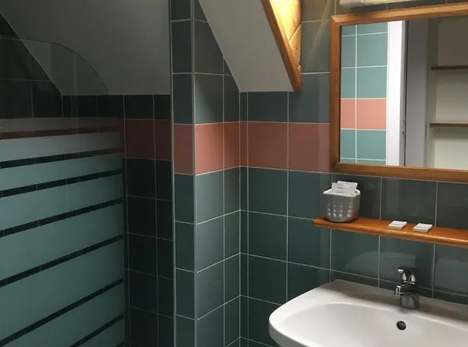 O Caprice Du Guiers Hotel 2*