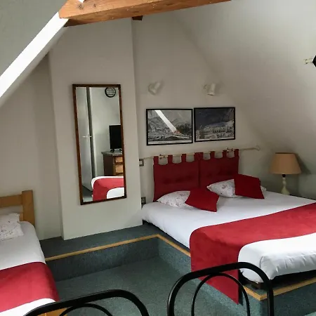 ô Caprice Du Guiers Hotel
