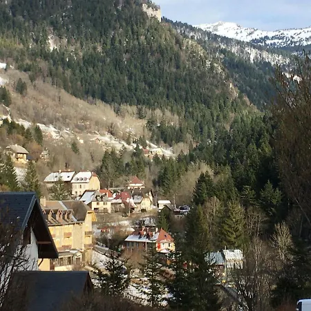 ô Caprice Du Guiers Hotel